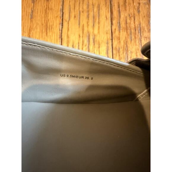 Vince Shoes Womens Size 9.5 Gray Perforated Slip On Leather Stylish Casual Flats - Picture 5 of 8